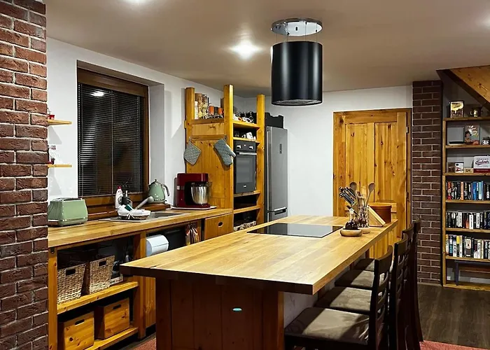 Cozy Getaway With In Nature *