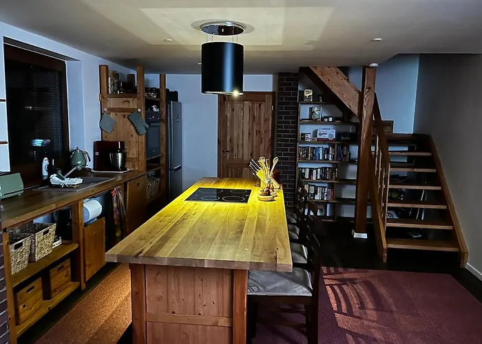 בית נופש Cozy Getaway With In Nature Stankovany